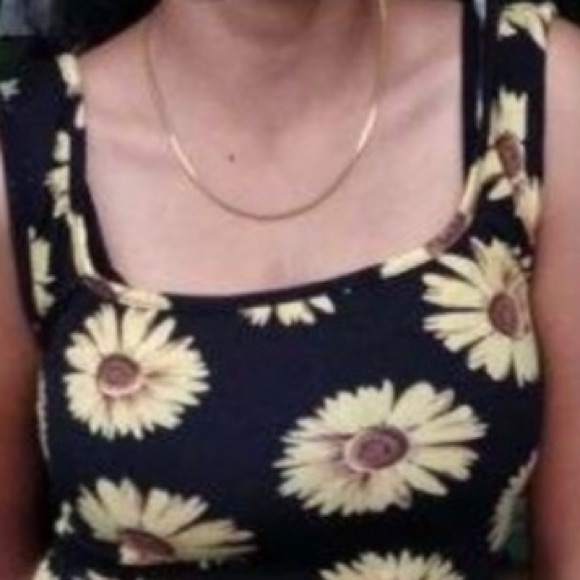 BLACK SUNFLOWER PRINT FORM FITTING TANK TOP - Picture 6 of 11